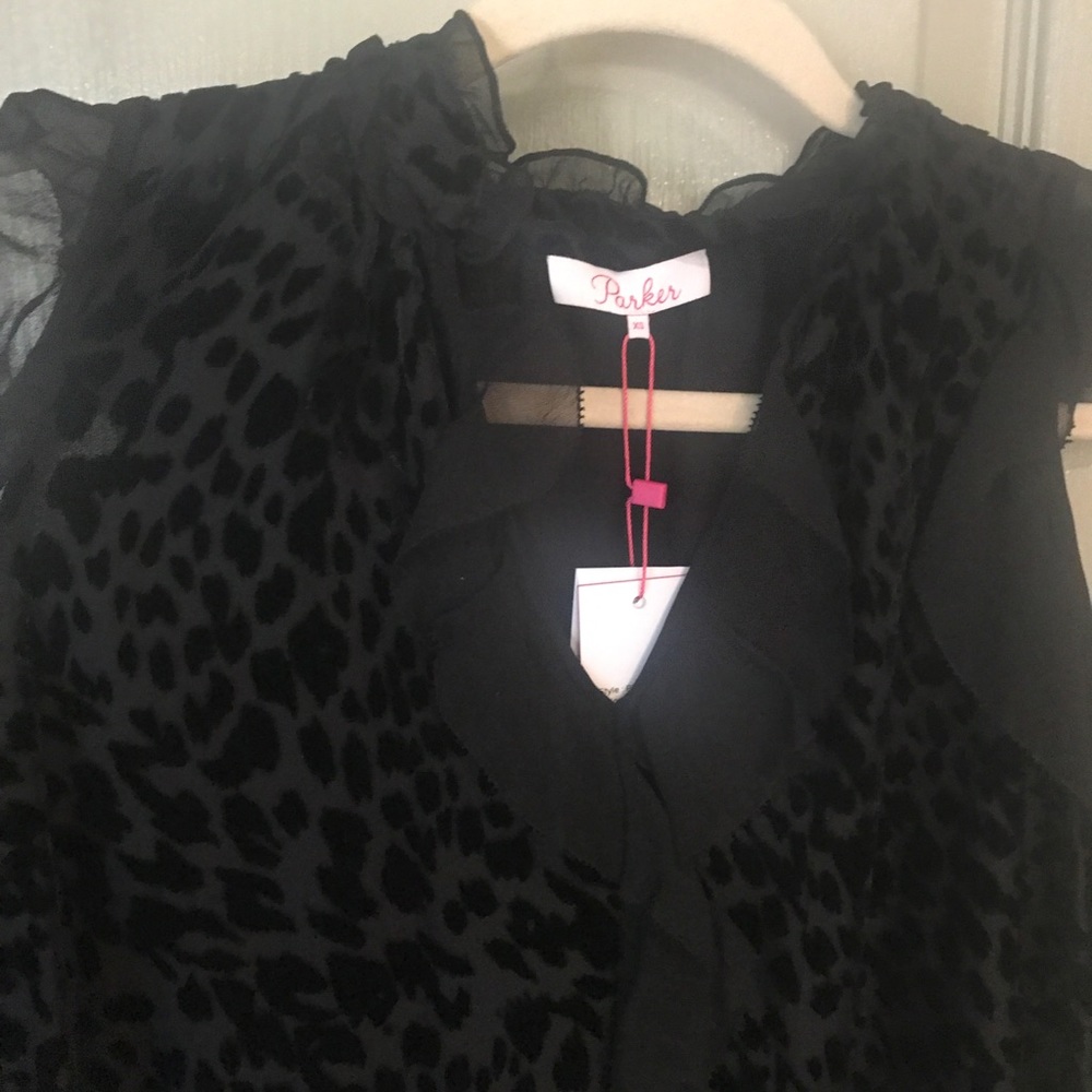NWT PARKER cold shoulder velvet holiday top! - Picture 3 of 8